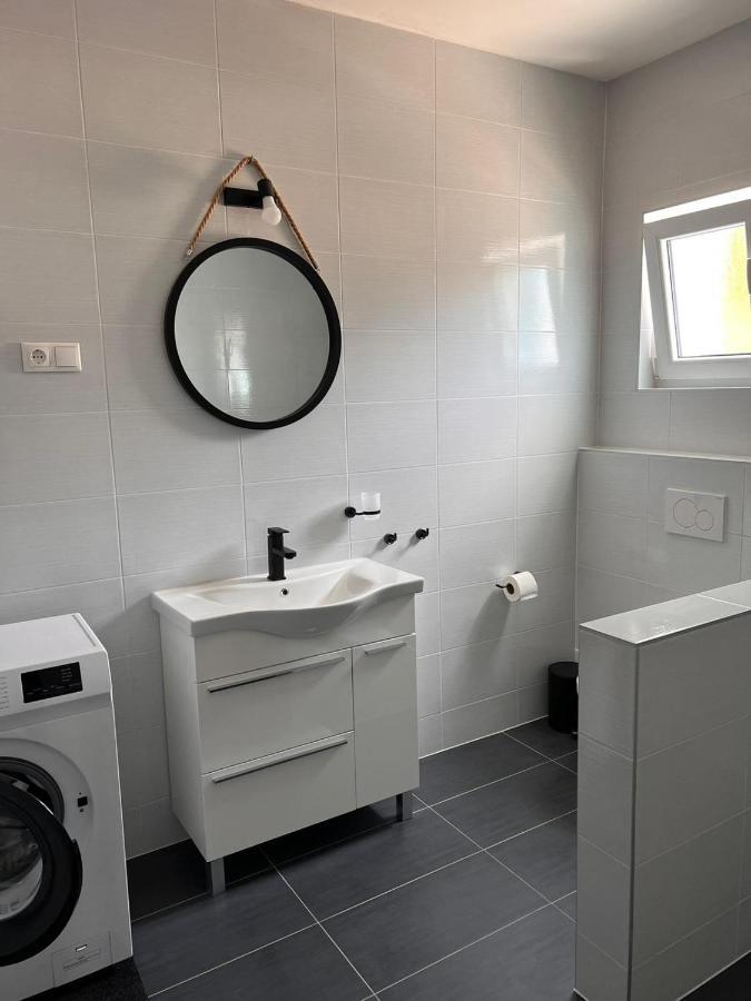 Apartment Lena Baška Voda エクステリア 写真