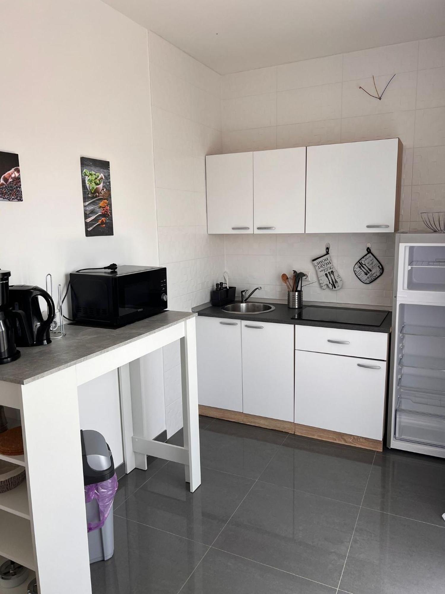 Apartment Lena Baška Voda エクステリア 写真